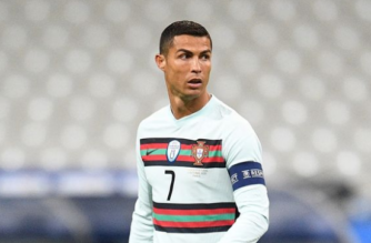 Cristiano Ronaldo ucina spekulacje w sprawie uzgodnienia wielomilionowego kontraktu