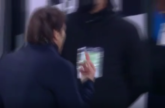 Starcie na linii Conte-Juventus. Trener Interu pokazał środkowy palec! [WIDEO]