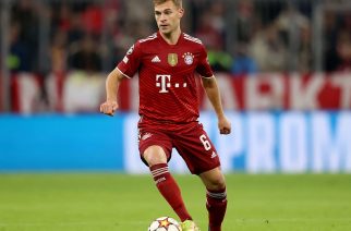 Joshua Kimmich nie zagra do końca roku. Piłkarz Bayernu zmaga się z powikłaniami po koronawirusie